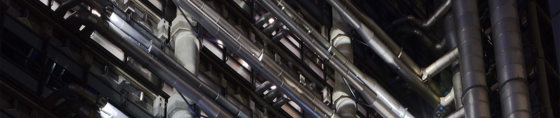 Exterior of the Lloyd's building